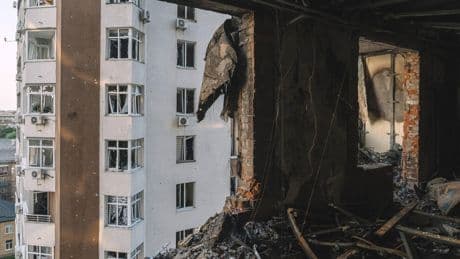 LIVE | Rusland en Oekraïne ondanks ’dwarsbomingen’ en ’vertragingen’ van start met grote gevangenenruil