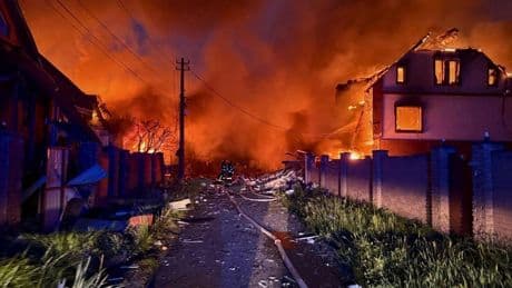 Défiant Trump, la Russie accentue la pression militaire sur l’Ukraine