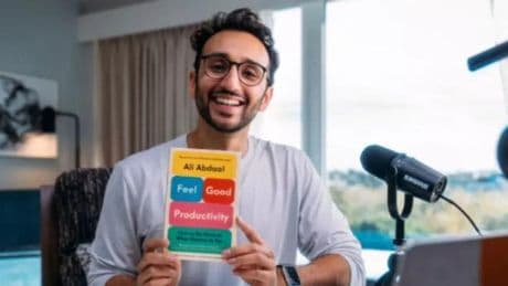 Estos son los efectos a largo plazo de tener una buena motivación, según el experto Ali Abdaal: Sentirnos bien dispara nuestra creatividad y nuestra productividad
