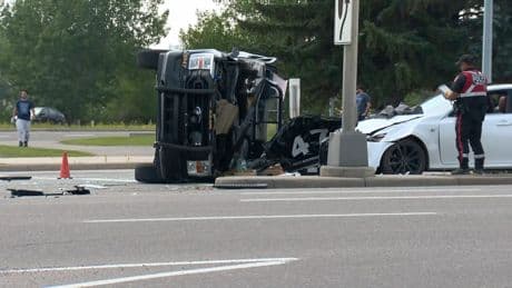Dramatic crash shuts down busy Calgary road during afternoon rush hour