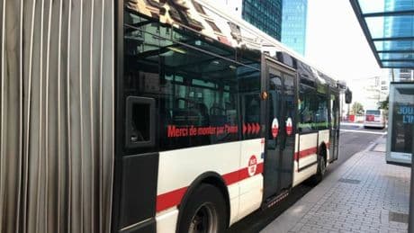 Un enfant de 3 ans échappe à la vigilance de sa mère avant d'être retrouvé dans un bus à Vaulx-en-Velin