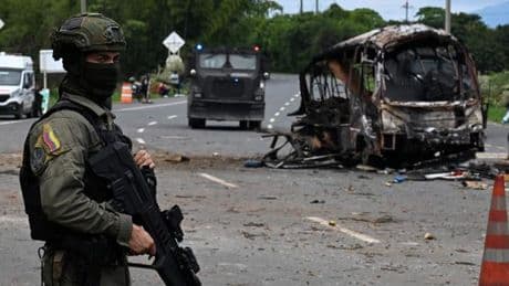 En Colombie, la dissidence des ex-FARC revendique des attaques qui ont fait sept morts dans le sud-ouest du pays
