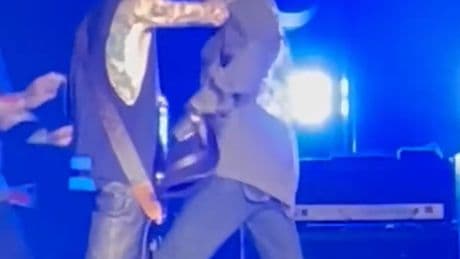 Jane’s Addiction members sue frontman Perry Farrell after on-stage fight — singer responds with lawsuit of his own just hours later