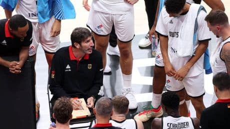 Bundestrainer Mumbru erklärt weiteren EM-Plan