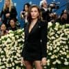 Hailey Bieber deelt haar bevallingsverhaal voor het eerst: 'Het zwaarste ooit'
