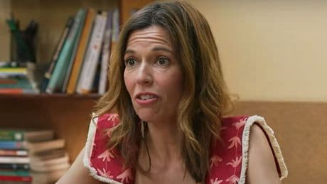 Ana Molina, dermatóloga: "Quedarte calvo es muy evitable. Influyen muchísimo los genes, pero también influyen muchísimo los hábitos"