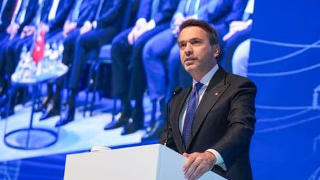 İzmir'de Türkiye-Azerbaycan 4. Enerji Forumu düzenlendi