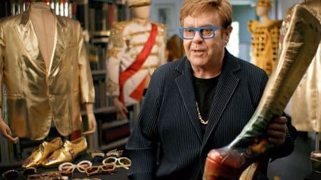 Elton John reveals how he ‘baked’ his kneecaps into jewelry: ‘These are timeless pieces’