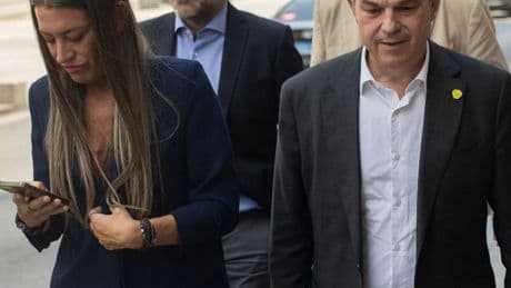 Junts presenta su veto a la reducción de la jornada laboral porque perjudica la viabilidad de las pymes