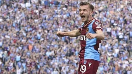 Trabzonspor'da Serkan Asan ile yollar ayrıldı!