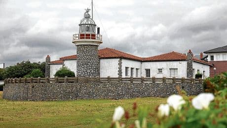 Getxo adquiere el faro de La Galea por 1,2 millones de euros tras varios proyectos fallidos