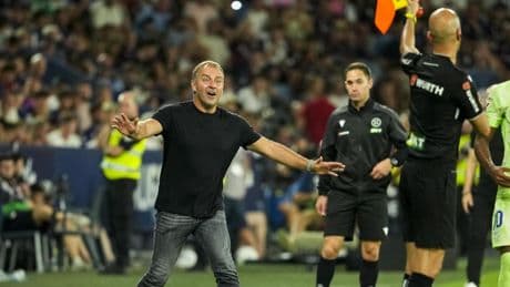 El récord de Hansi Flick que llegó en su segunda temporada