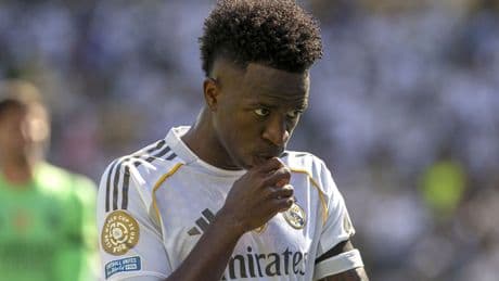 La indolencia de Mbappé en defensa contagia a Vinícius y dinamita la presión del Real Madrid
