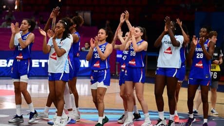 Basket : les Françaises surclassent la Grèce et se qualifient pour les quarts de l’Euro