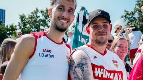 Irres Fan-Tattoo - VfB-Fan ließ sich doppelten Karazor stechen