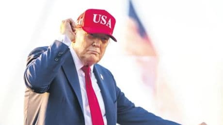 CIA ve FBI’a Trump kıskacı