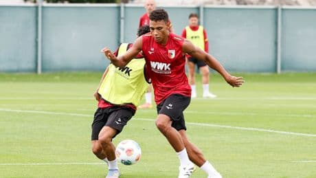 Außenverteidiger aus Augsburg - Fix! Nürnberg holt Koudossou