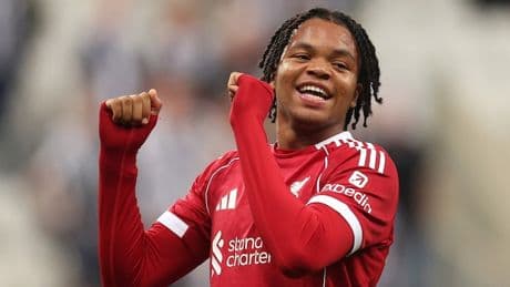 Liverpool, ecco Ngumoha: 16 anni, &egrave; il ragazzo del destino