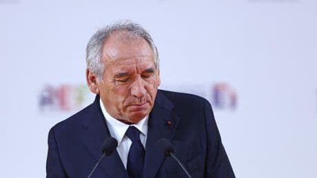 Jean-Pierre Robin : «Fâché avec les chiffres, François Bayrou échoue à faire comprendre aux Français la gravité de la dette publique»