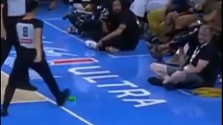 Schon wieder! - Dildo-Ärger im Frauen-Basketball