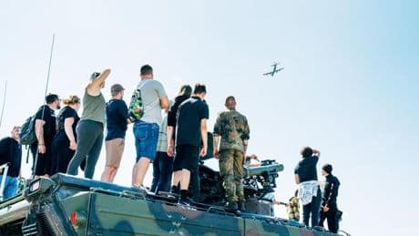 Bundeswehr: Die Truppe wird geschätzt, aber keiner will hin