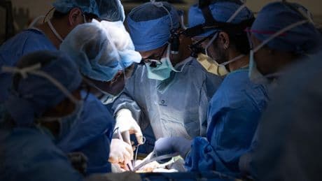 Greffe de vessie, une première mondiale mais encore beaucoup d’inconnues