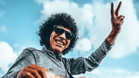 Weltstar beherbergt Twitch-Streamer - Legende der 70er trifft Internetstars von heute