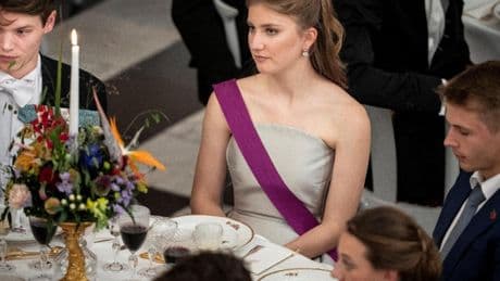 La pausa en la guerra de Trump contra Harvard sólo alarga el limbo para miles de europeos, como la princesa de Bélgica