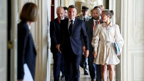 Les milliards pleuvent à Choose France et l’industrie tricolore veut croire à sa renaissance