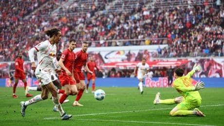 Bundesliga, 32. Spieltag – Samstag: Bayern München ist noch nicht Meister – VfB gewinnt gegen St. Pauli