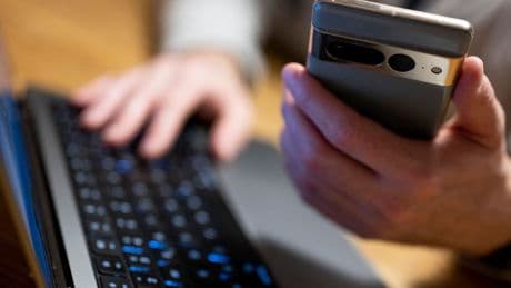 Cyberkriminalität: Online-Betrug: Steigende Schäden durch falsche Kunden