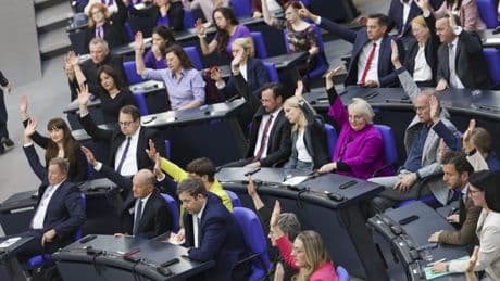 Merz in tweede stemronde alsnog verkozen tot bondskanselier van Duitsland
