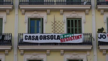Dura crítica a las políticas de vivienda del antiguo dueño de la casa Orsola
