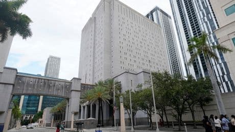 Canadian man held by immigration officials dies in South Florida federal facility, officials say
