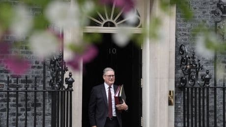 Starmer ‘focused on delivery’ after post-Rayner purge