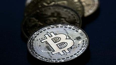 Kryptowährungen: Streit unter Republikanern schwächt Bitcoin-Kurs und Krypto-Aktien