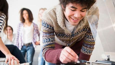 You need to have 'high IQ' to solve brainteaser about 'poor man's' song choice
