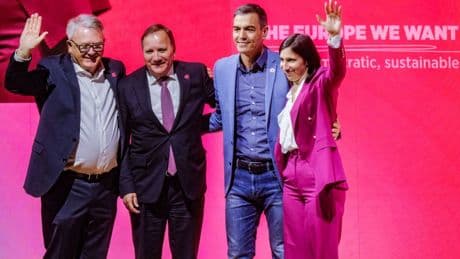 Ora anche Pedro Sanchez, "idolo della Schlein", attacca la magistratura