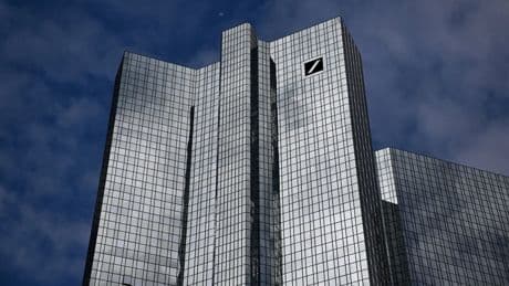 Bankenaufsicht: Wirtschaftskrise würde Deutsche Bank hart treffen