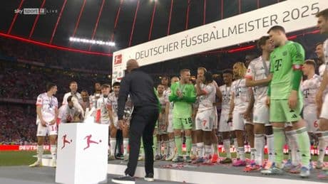 Kompany stellte ihn hin - Das steckt hinter dem Bayern-Vogel