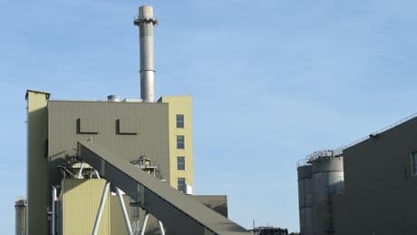 «Le travail porte ses fruits !» : en Normandie, l'État injecte 52 millions d’euros pour sauver une papeterie