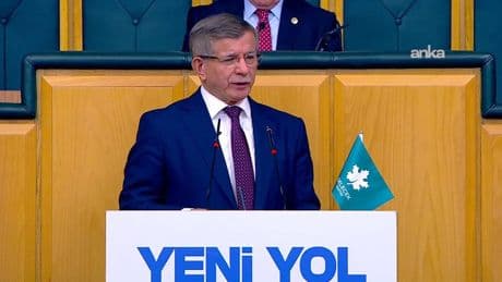 Davutoğlu 'Gazze'ye gitme' talebini yineledi: 'Güvenlik talep etmiyorum, çıplak ayaklarımla yürümeye hazırım, şehit düşeceksek onlarla şehit düşelim'