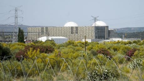 La Sepi deberá renegociar el uranio de Putin para alargar las nucleares