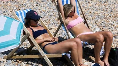 Woman falls asleep sunbathing on holiday and wakes up looking 'totally different'