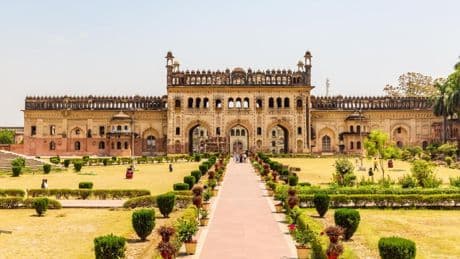 Imambara Bara de Lucknow, el palacio indio que se construía de día y se derribaba de noche
