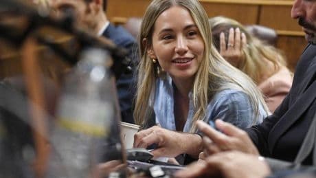 Noelia Núñez: «Me gustaría que Óscar Puente y Patxi López muestren sus titulaciones, si es que han estudiado»