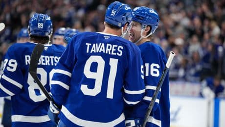 John Tavares re-signs with Maple Leafs as Marner expected to test free agency