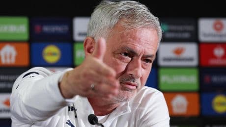 Las lágrimas de José Mourinho al hablar sobre el fallecimiento de su antiguo capitán: "Se ha ido parte de mi historia"