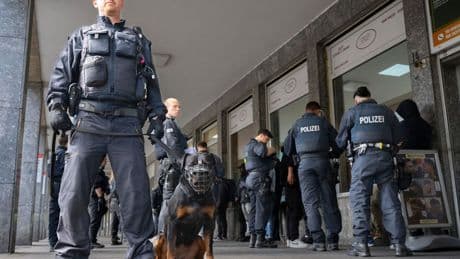 Drogenkriminalität: Großkontrolle im Frankfurter Bahnhofsviertel