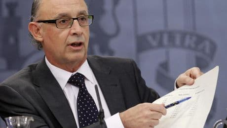La doble ventanilla de Montoro en Hacienda: la trama, en cinco pasos